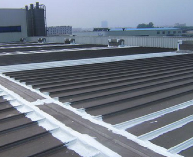 竹溪彩钢瓦屋面漏水问题只有好的防水系统能够解决